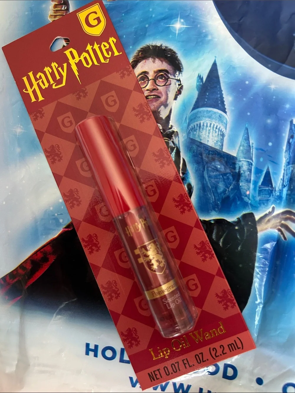 NEW Harry Potter Bundle: Gryffindor Lip Oil Wand & Mini Figure Set